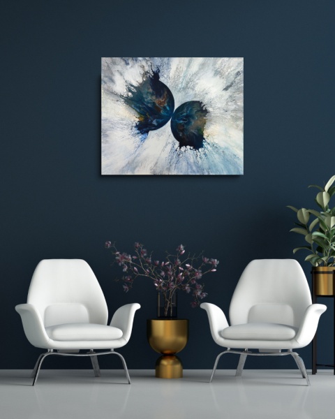 Obraz abstrakcyjny w przykładowej aranżacji