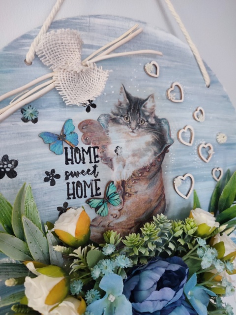 Dekoracja na drzwi lub ścianę z podobizną kota