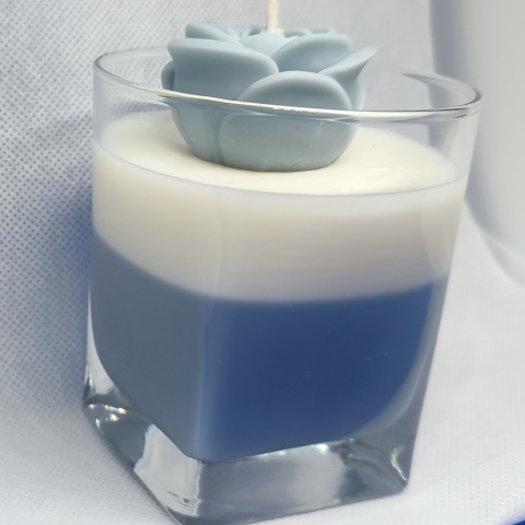 Świeca zapachowa w szkle (zapach lawendy)